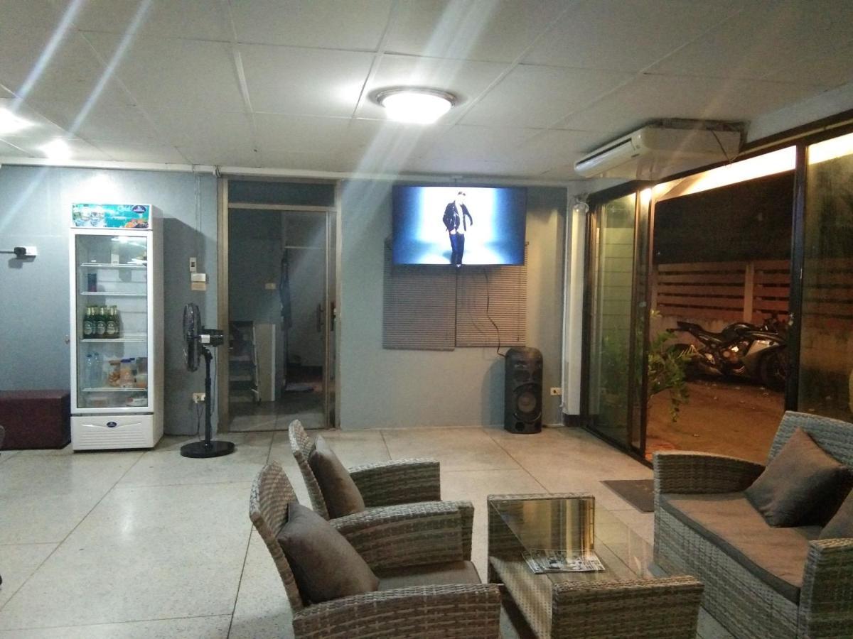 清邁 Oyo-930出生旅馆酒店 外观 照片